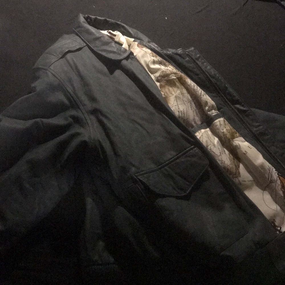Leather Jacket - Picture 5 of 5